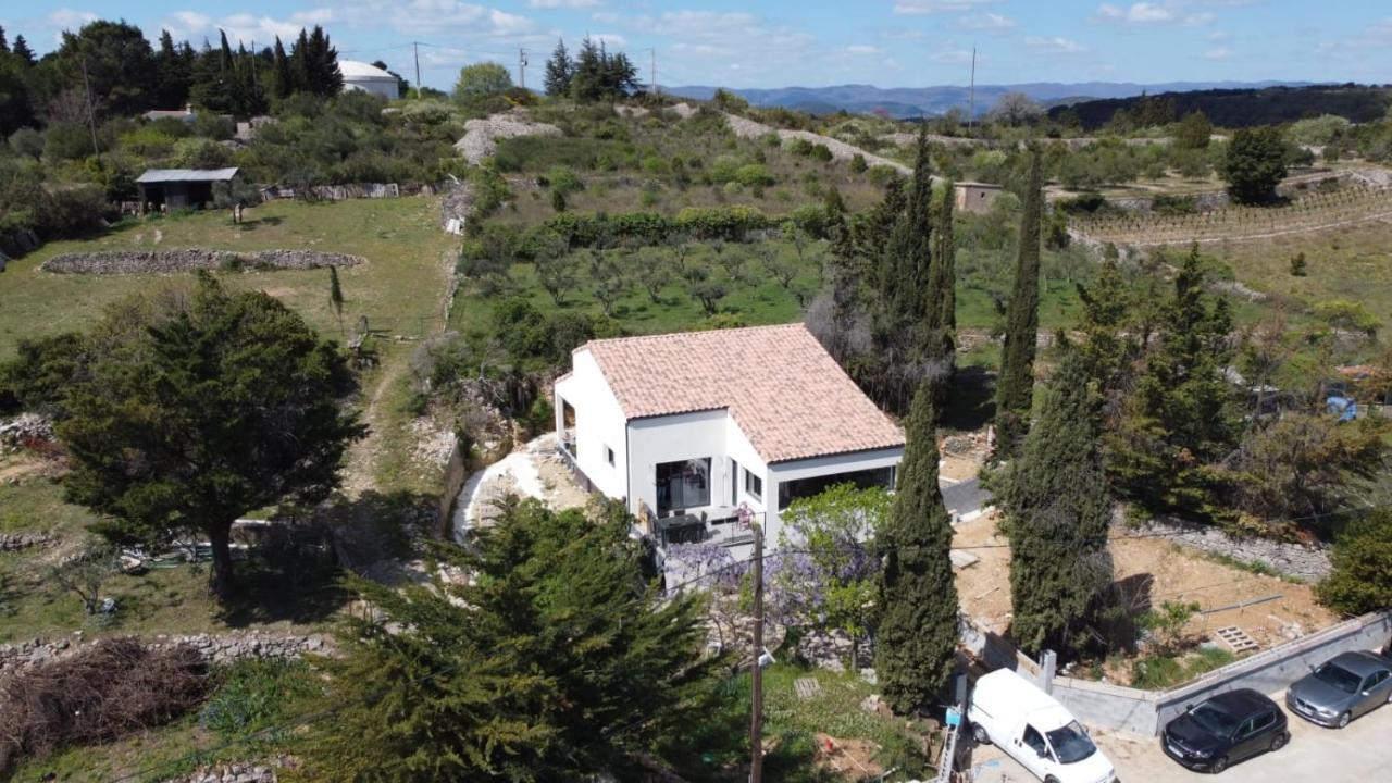 Proche Lac du Salagou, Chambre agréable avec salle d'eau et WC privé Lacoste  Esterno foto